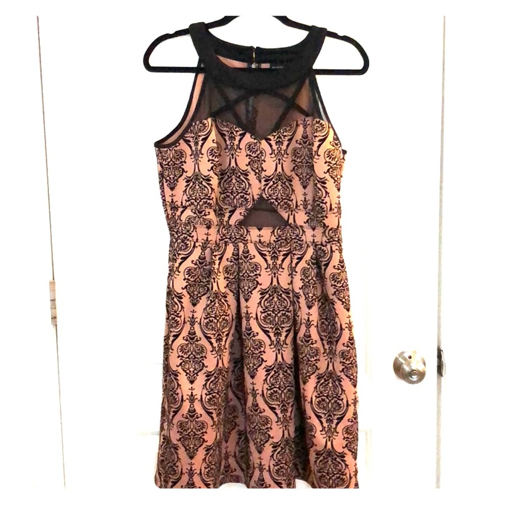 Maybe Pink & black cocktail dress